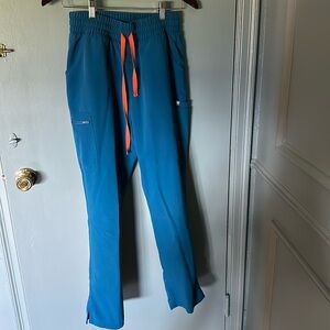 Figs women’s blue pants straight leg with pockets
